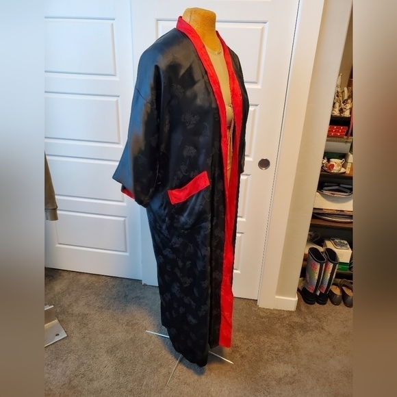 VINTAGE ASIAN INSPIRED 1980s LONG REVERSIBLE ROBE RED BLACK WOMEN SIZE XL - Picture 10 of 12